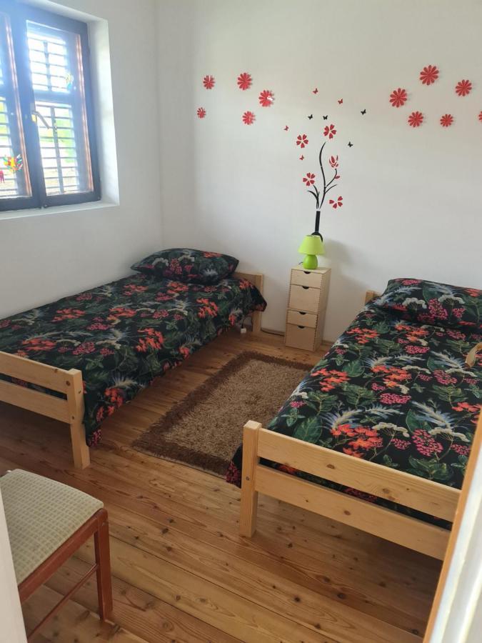 Apartment Danica Ljubač Dış mekan fotoğraf