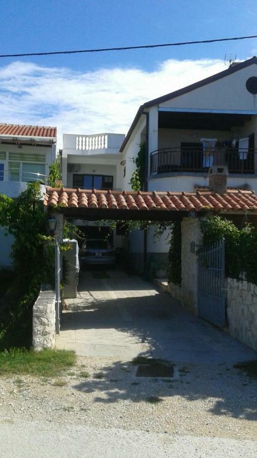 Apartment Danica Ljubač Dış mekan fotoğraf